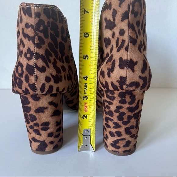 NWT Lane Bryant Dream Cloud Animal Print Bootie in size 10W. - Picture 8 of 10